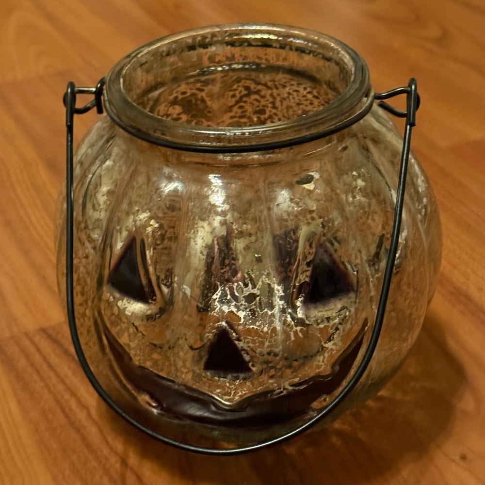 Mercury Glass Jack-o’-lantern Holder - Picture 12 of 16